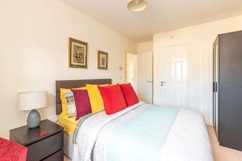 39 Badgers Drive, Wantage, OX12 9WJ