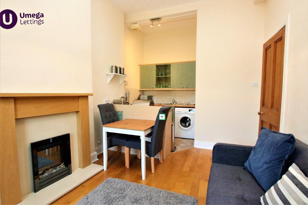 Wardlaw Street, Edinburgh, EH11 1 bed flat to rent £950 pcm