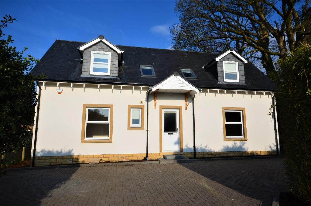 Suffolk Street, Helensburgh, Argyll and Bute, G84 8YL 4 bed detached