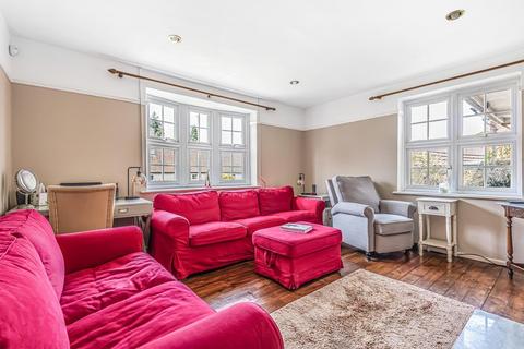 7 Bannisters Road, Guildford, GU2 7RA
