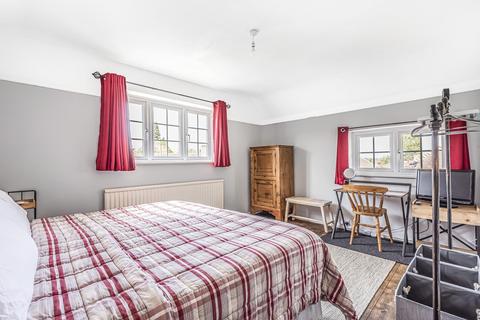 7 Bannisters Road, Guildford, GU2 7RA