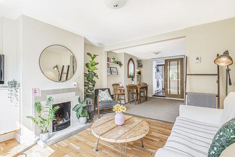 11 Hyde Close, Winchester, SO23 7DT