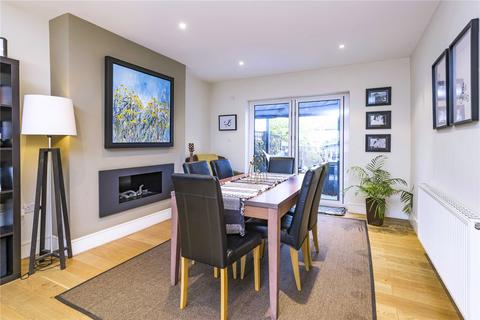 69 Robin Hood Lane, London, SW15 3QR