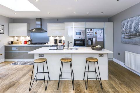 69 Robin Hood Lane, London, SW15 3QR