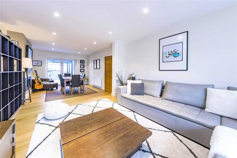69 Robin Hood Lane, London, SW15 3QR
