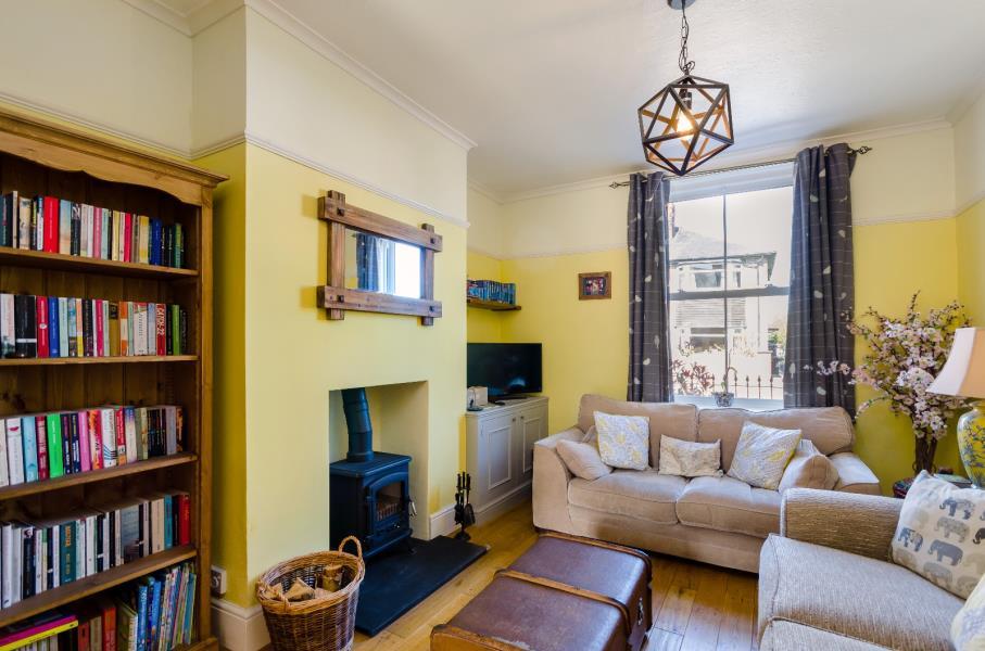 SWINERTON AVENUE, LEEMAN ROAD, YORK... 2 bed terraced house £1,050