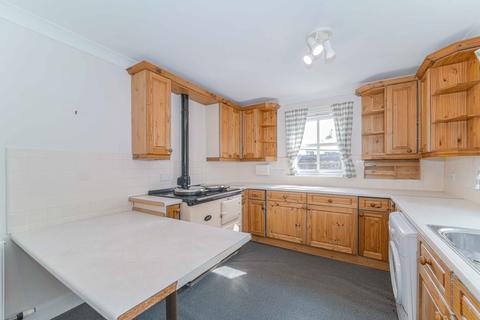 4 Mill Road, Crieff, PH7 4ET