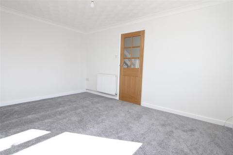 27 Laurelhayes, Ipswich, IP2 9SA