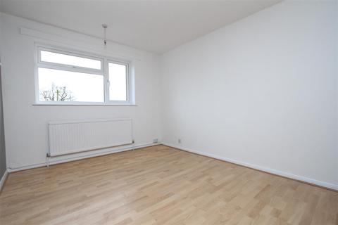 27 Laurelhayes, Ipswich, IP2 9SA