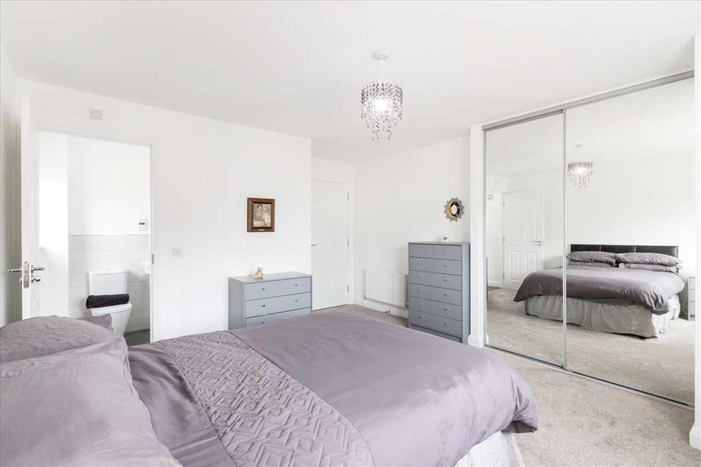 Bedroom One (3)