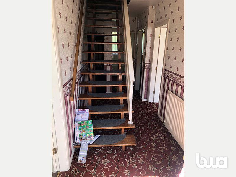 Churchill Road, Walsall, WS2 0AW 4 bed detached bungalow £69,000