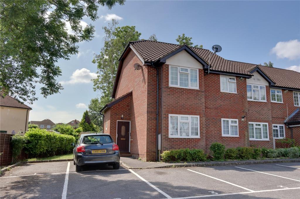 Elston Road, Aldershot, GU12 2 bed apartment £190,000