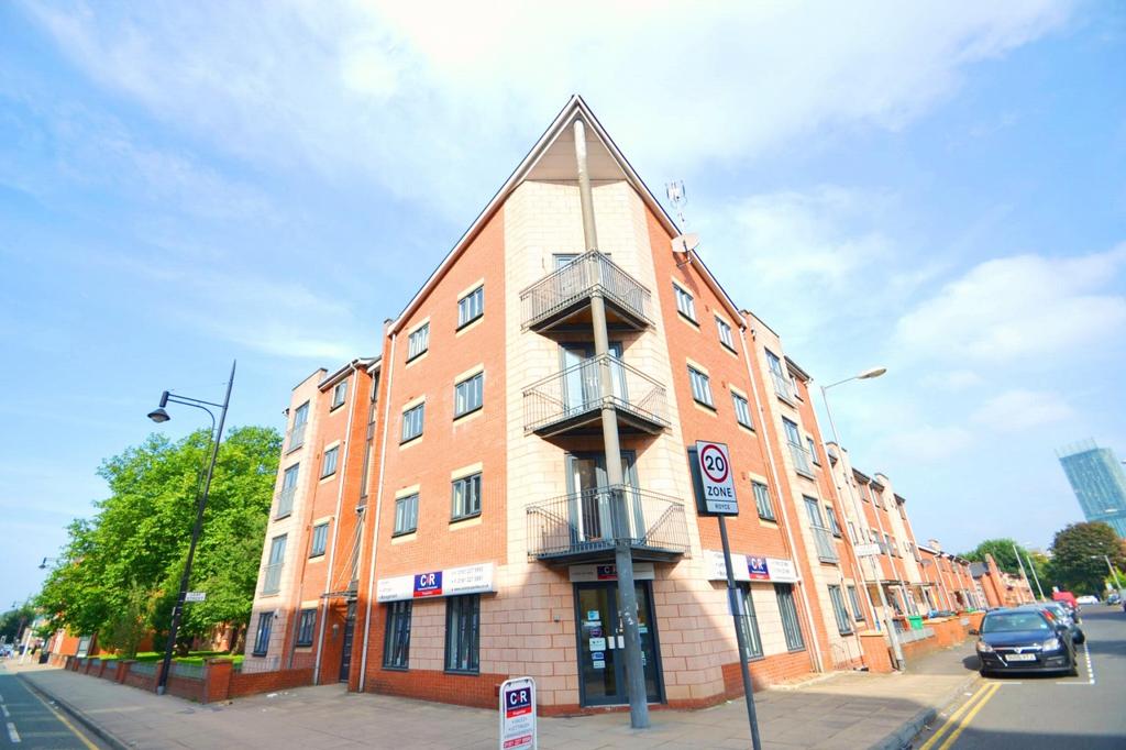 Stretford Road, Hulme, Manchester,M15 5JH 2 bed apartment £700 pcm (£