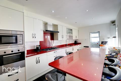 46 Wyatt Road, London, E7 9NE