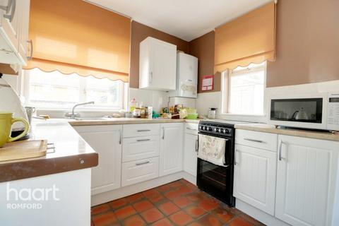 1 Marshalls Road, Romford, RM7 7EL