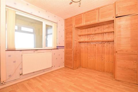 104 Coast Drive, Lydd On Sea, Romney Marsh, TN29 9NW