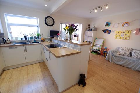 14 Caer Pwll, Dinas Powys, CF64 4UJ