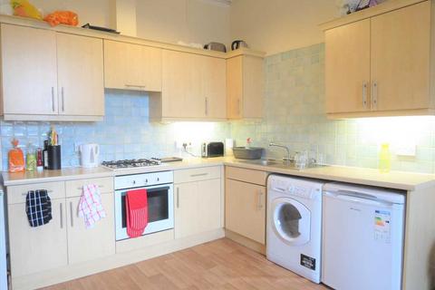 3 bedroom apartment to rent, Wimborne Road, Winton, Bournemouth