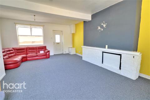 58 Princes Crescent, Edlington, Doncaster, DN12 1BB