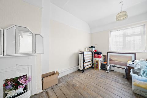 111 Allenby Road, Southall, UB1 2EZ