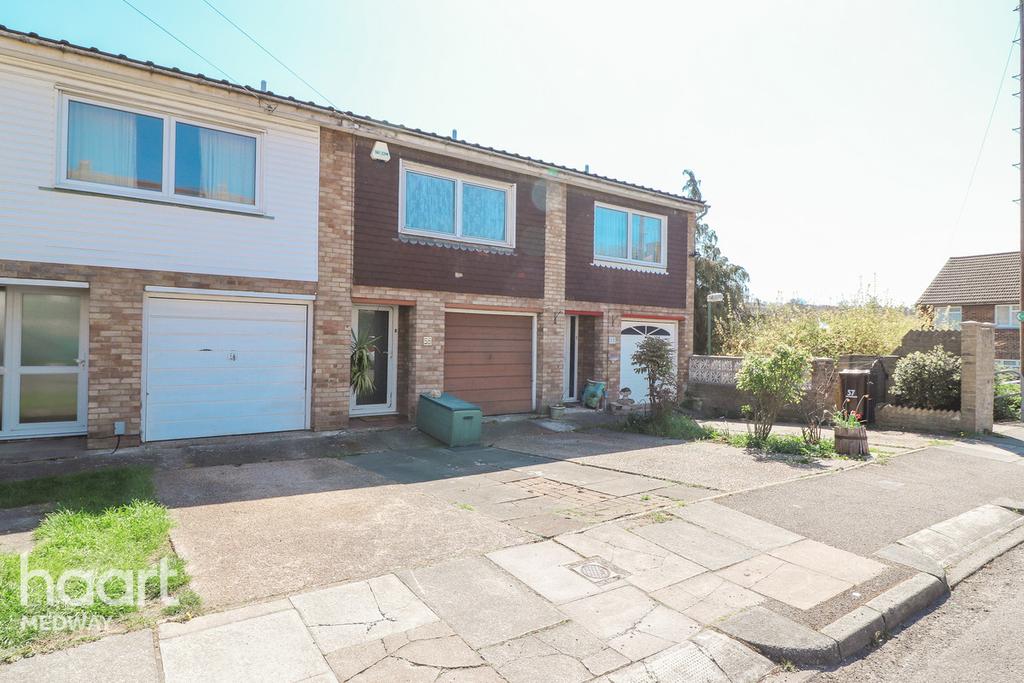 Cavendish Road, Rochester 3 bed terraced house £270,000