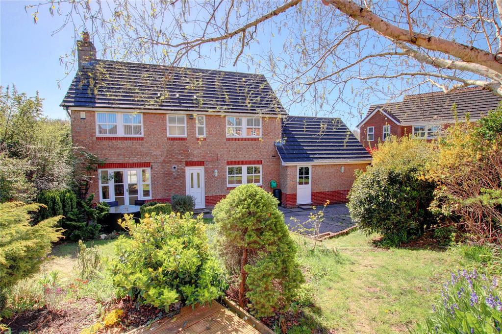 Calder Close, Droitwich, WR9 4 bed detached house - £330,000