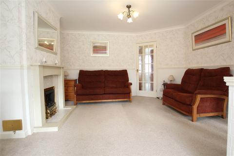 10 Ashwood Way, Hucclecote, Gloucester, GL3 3JE