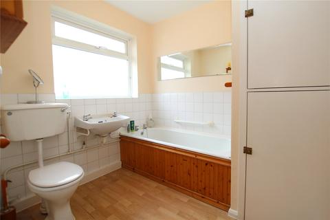 10 Ashwood Way, Hucclecote, Gloucester, GL3 3JE