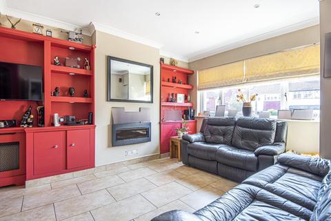 9 Bramdean Crescent, London, SE12 0NU