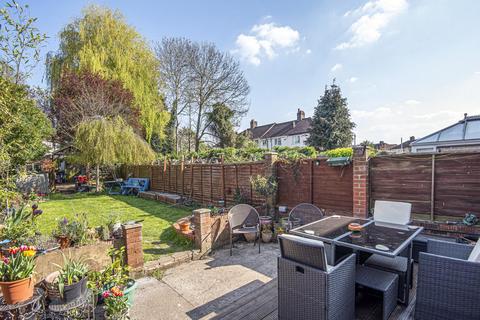 9 Bramdean Crescent, London, SE12 0NU