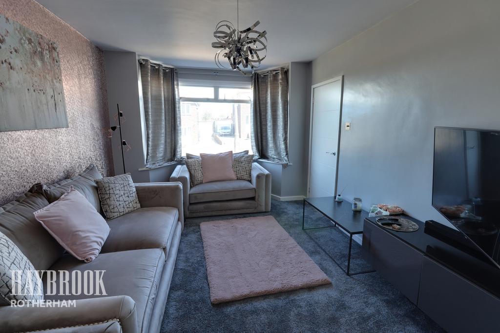West Hill, Rotherham 5 bed semidetached house £190,000