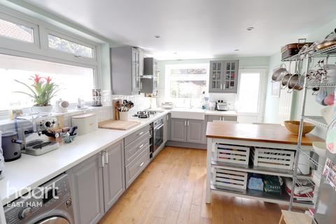 33 Marlow Road, London, E6 3QG