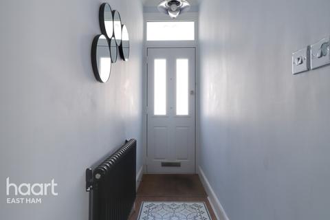 33 Marlow Road, London, E6 3QG