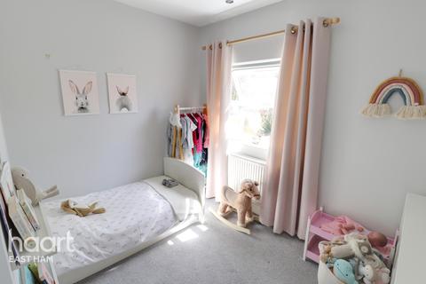 33 Marlow Road, London, E6 3QG