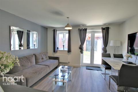 31 Arthur Ransome Way, Walton On The Naze, CO14 8FB