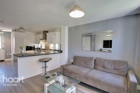 31 Arthur Ransome Way, Walton On The Naze, CO14 8FB