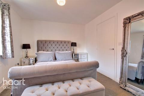 31 Arthur Ransome Way, Walton On The Naze, CO14 8FB