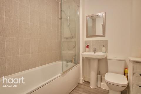 31 Arthur Ransome Way, Walton On The Naze, CO14 8FB