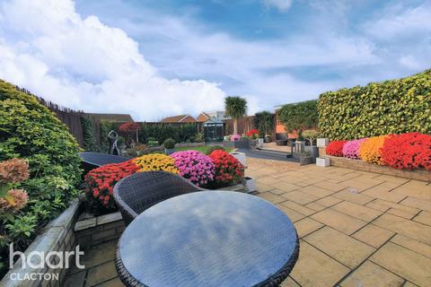 13 Alexandra Road, Weeley, Clacton-on-sea, CO16 9HS