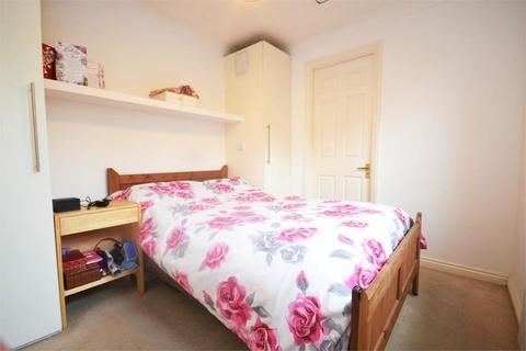 9 Beaumont Place, Isleworth, TW7 7LB