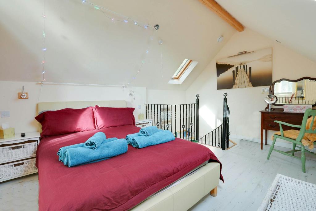 Holiday Cottage - Bedroom