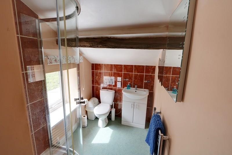 Master En-suite