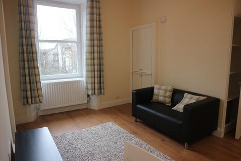 1 bedroom flat to rent, Hawthornvale, Newhaven, Edinburgh, EH6