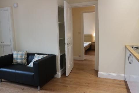 1 bedroom flat to rent, Hawthornvale, Newhaven, Edinburgh, EH6