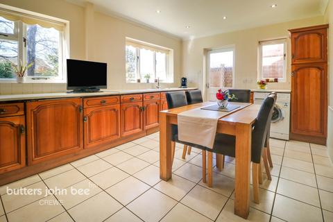 5 Arley Place, Wistaston, Crewe, CW2 6QW