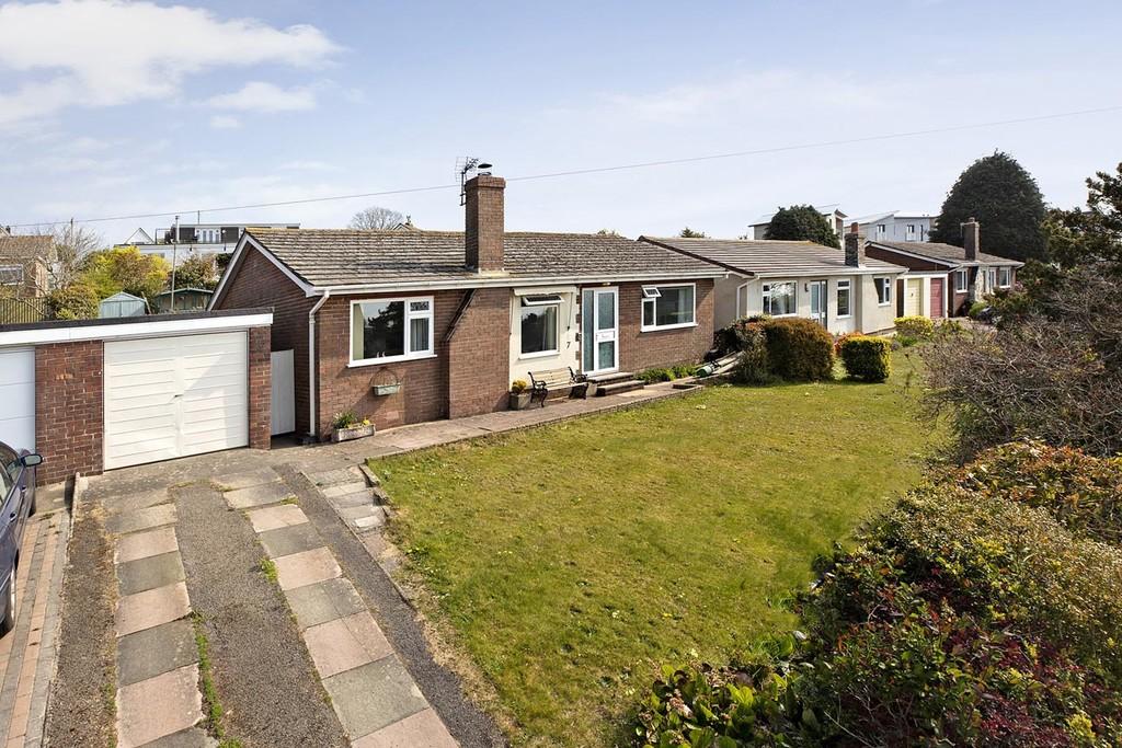 Higher Close, East Teignmouth 2 bed detached bungalow £350,000