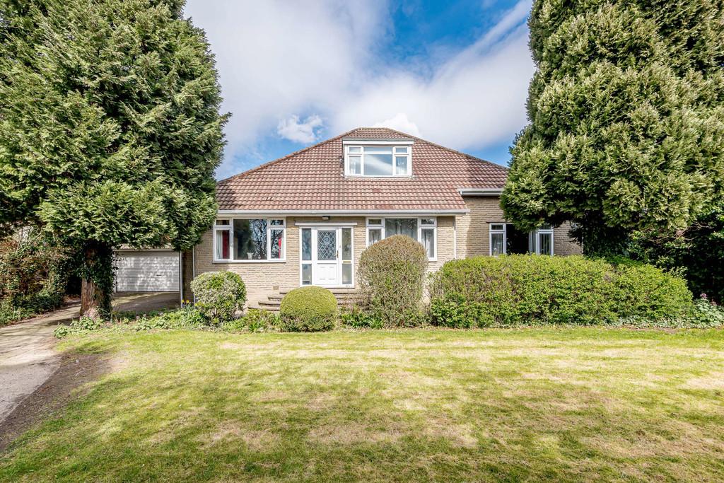 The Avenue, Dronfield, Sheffield 5 bed detached house £800,000