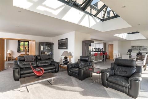34 Bowden Hill, Lacock, Chippenham, SN15 2PP
