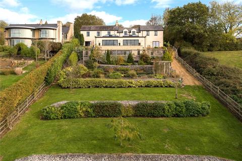 34 Bowden Hill, Lacock, Chippenham, SN15 2PP