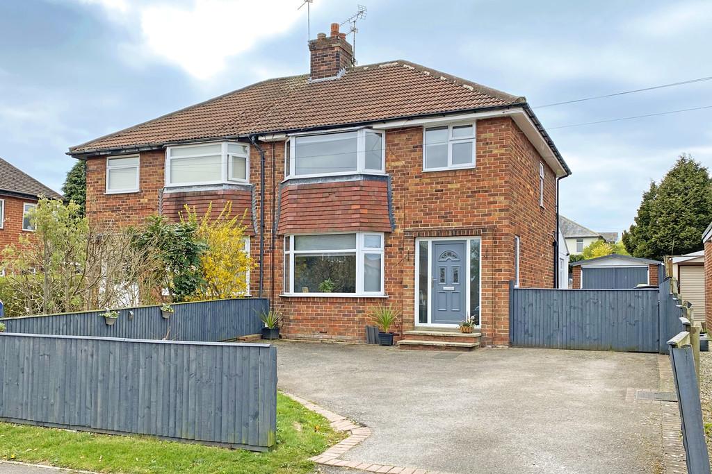 Ash Road, Harrogate 3 bed semidetached house £350,000